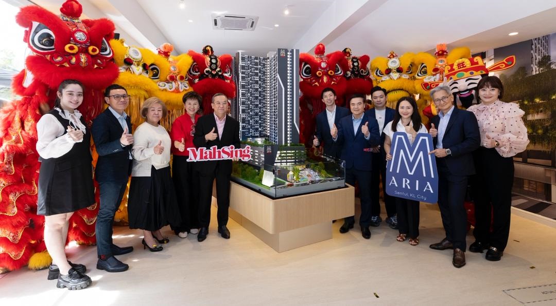 m aria open
